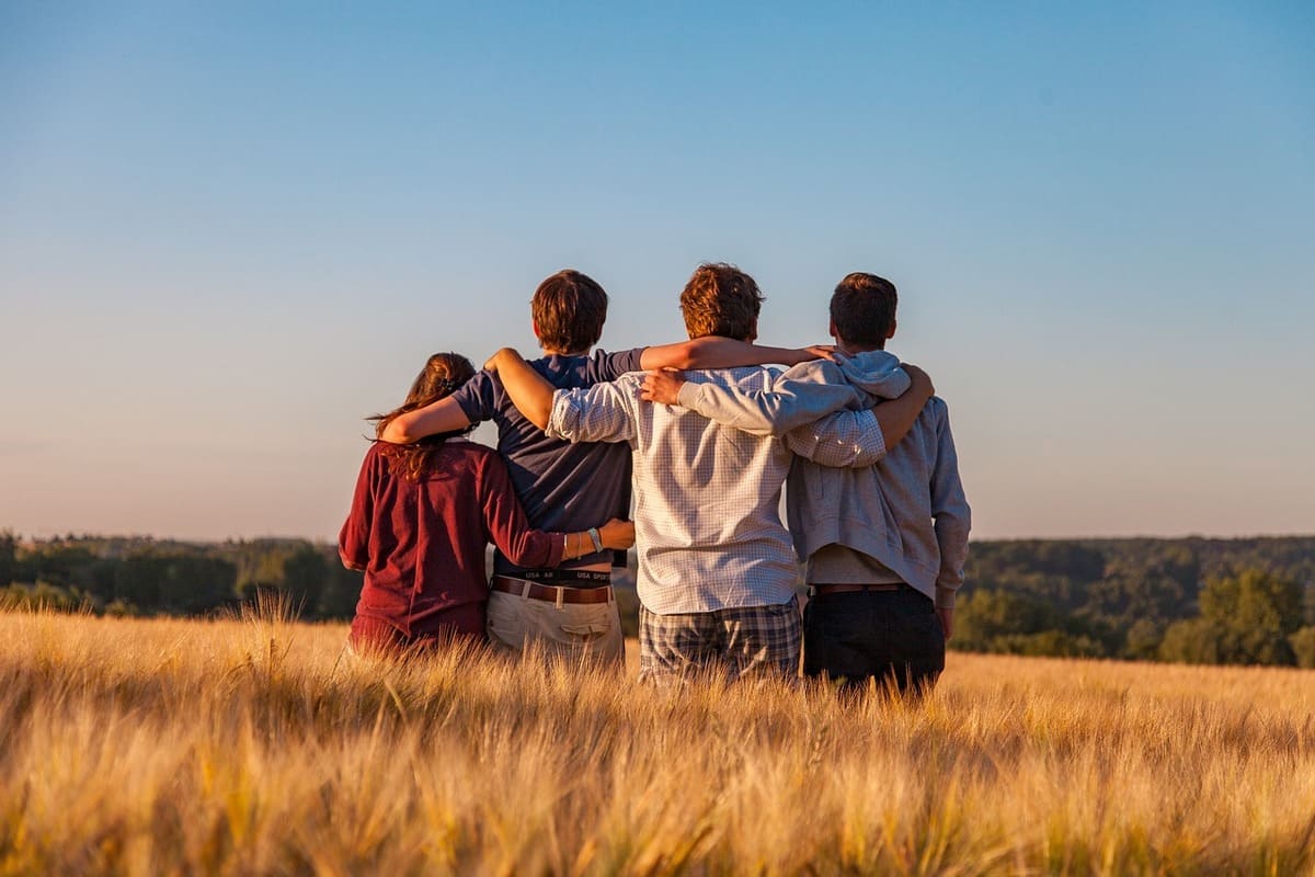 vers moi m aime sophrologie image de groupe en nature